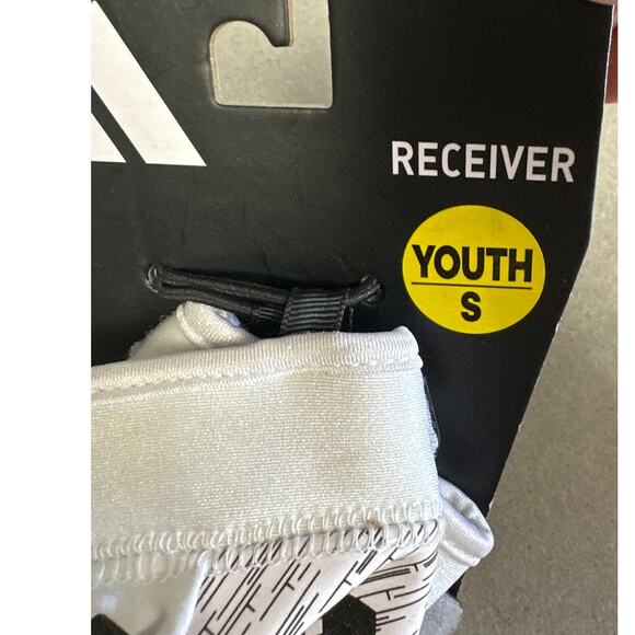 Adidas Youth Football Receiver Gloves Size Small New - Picture 4 of 4